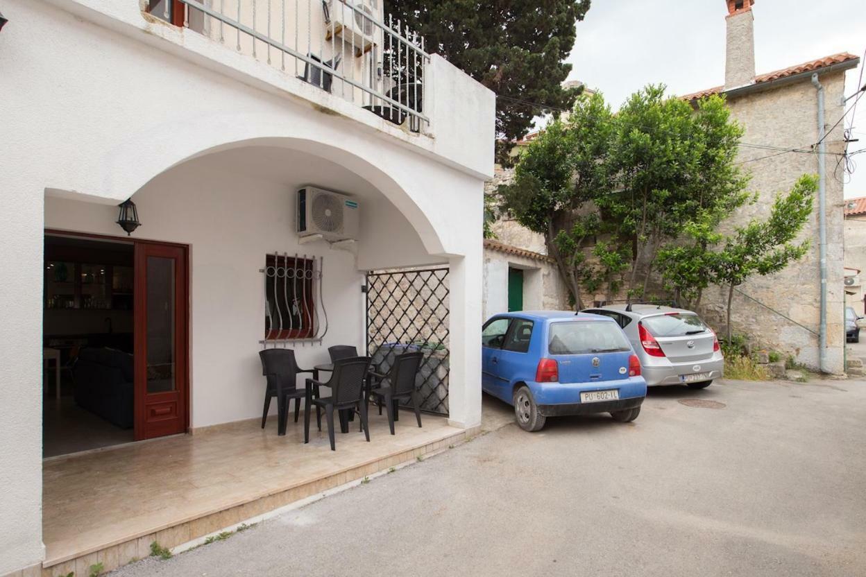 Apartman Marelux Premantura Exterior foto